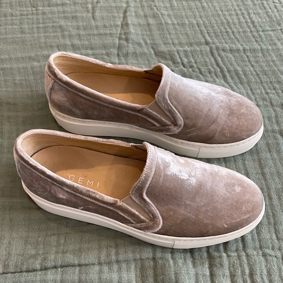 M. Gemi The Cerchio Velvet - Picture 5 of 8